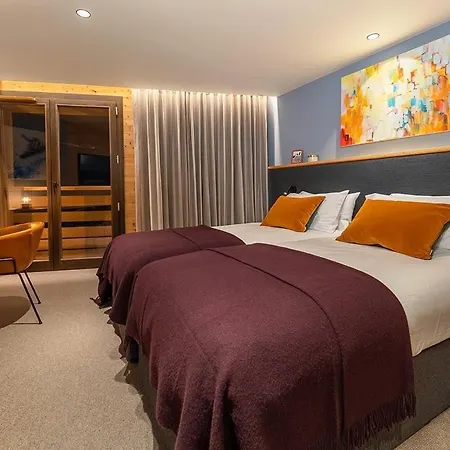 Contact Us At What App - 0041-798-078-462 For Bookings! - Luxury 7 Bedrooms Chalet In Cervinia Villa *
